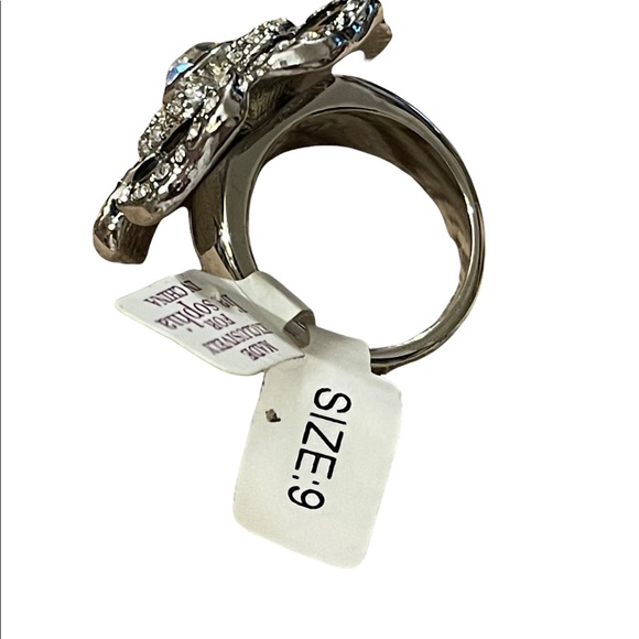 Lia Sophia Blooming flower ring SZ 9 black enamel silver finish NWT - Picture 6 of 8